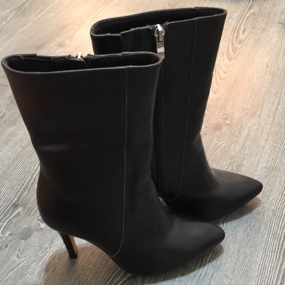 Black boots